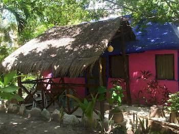 Amar Inn Bed & Breakfast Puerto Morelos Kültér fotó